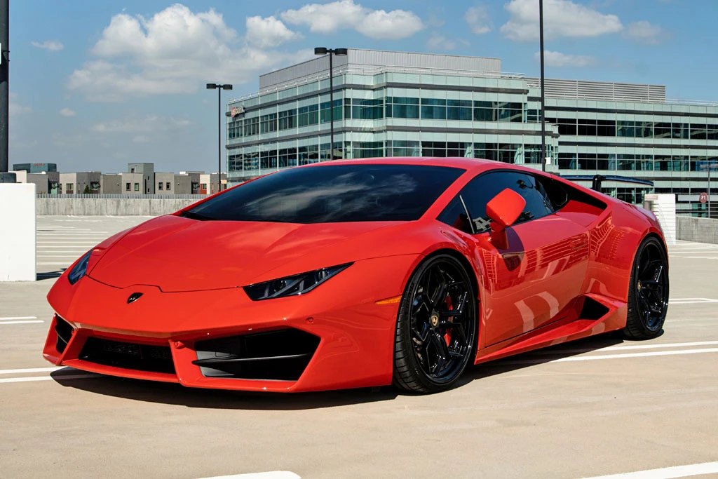 Lamborghini Huracan LP580-2 Review | Exotic Car Trader